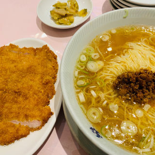勝ジャージャー麺(揚子江菜館 （ヨウスコウサイカン）)