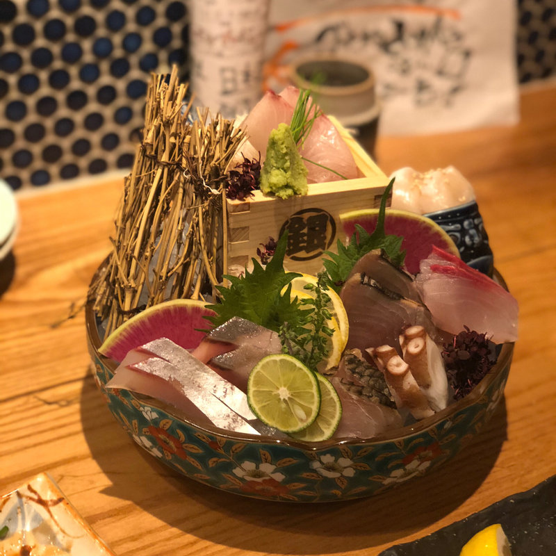 刺身盛り合わせ(丸銀)