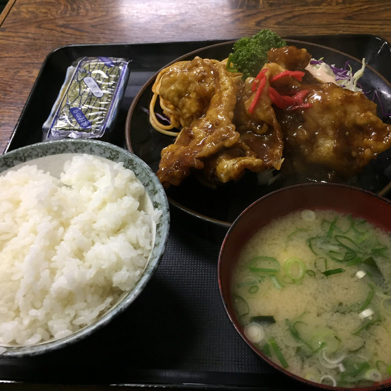 ロースからあげ定食(定食の店 きよし)