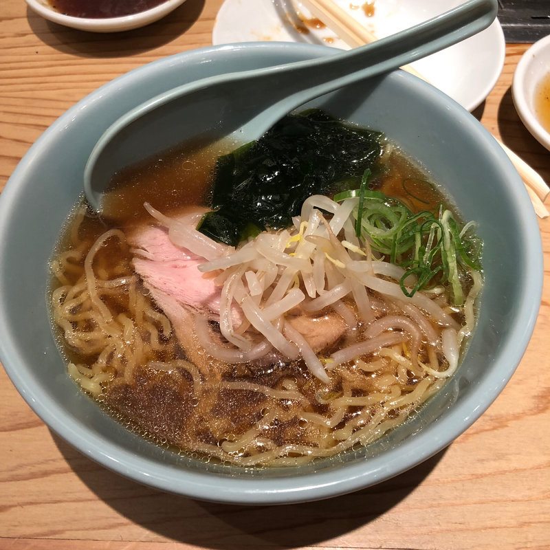 特製半ラーメン(大衆焼肉ホルモン大松)