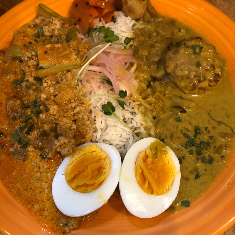 (スパイスカレーボンズ （SPICE CURRY BON'S）)