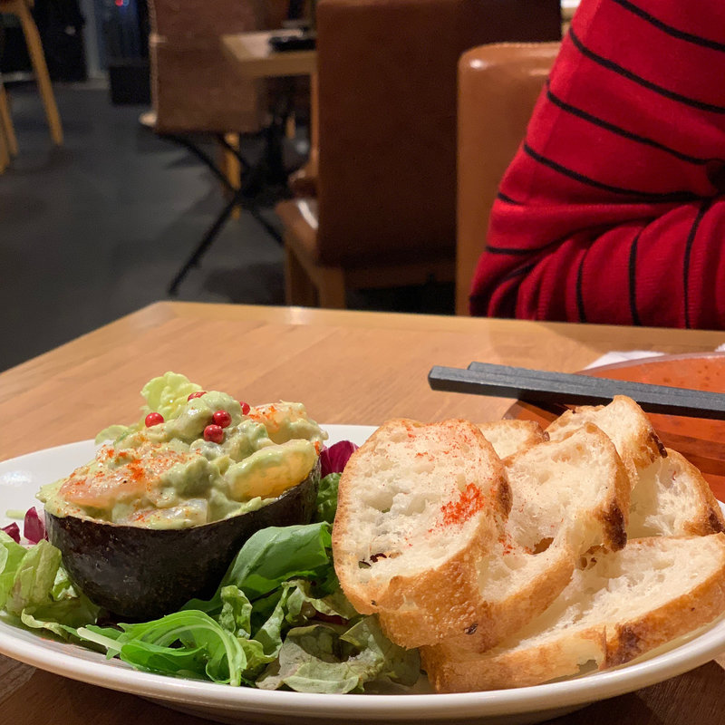 エビアボカドサラダ(BIGORA)