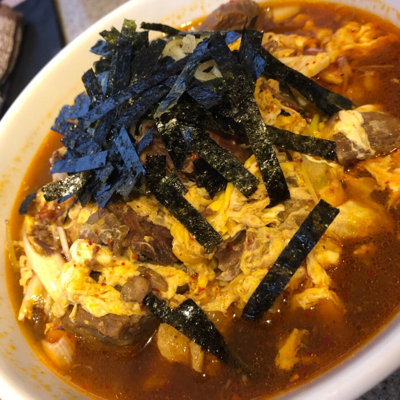 カルビクッパ(長春館)