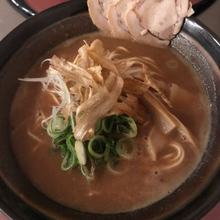 鶏黒ラーメン(麺処むらじ 先斗町店)