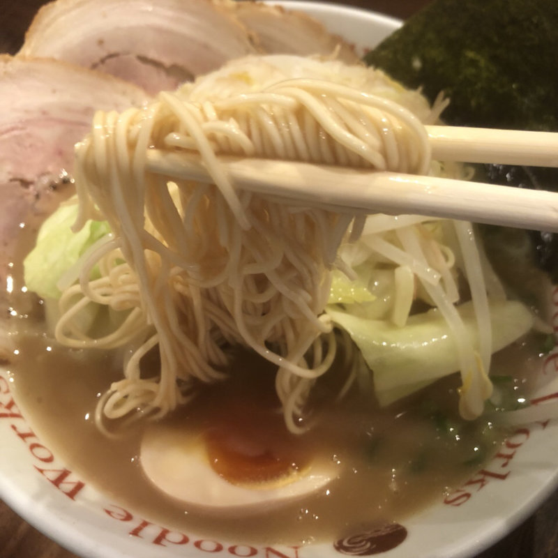 ラーメン モヤキャベトッピング(ヌードルワークス)