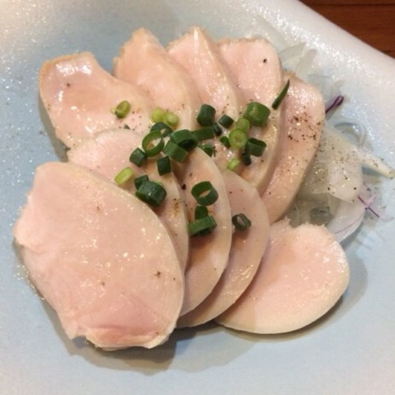 蒸し鶏(ワイン食堂 雨晴)