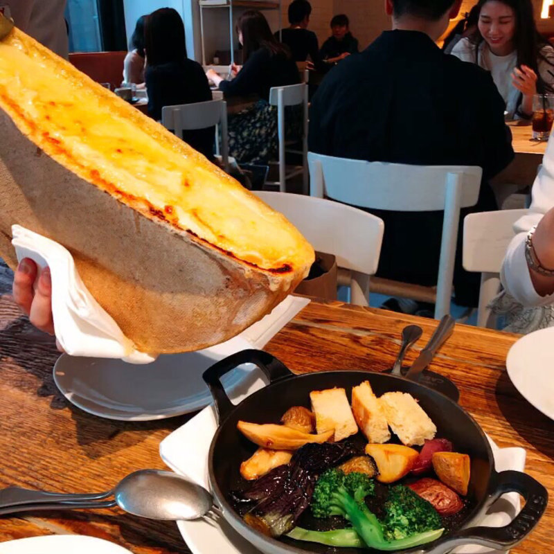 ラクレット(Cheese Tavern CASCINA)