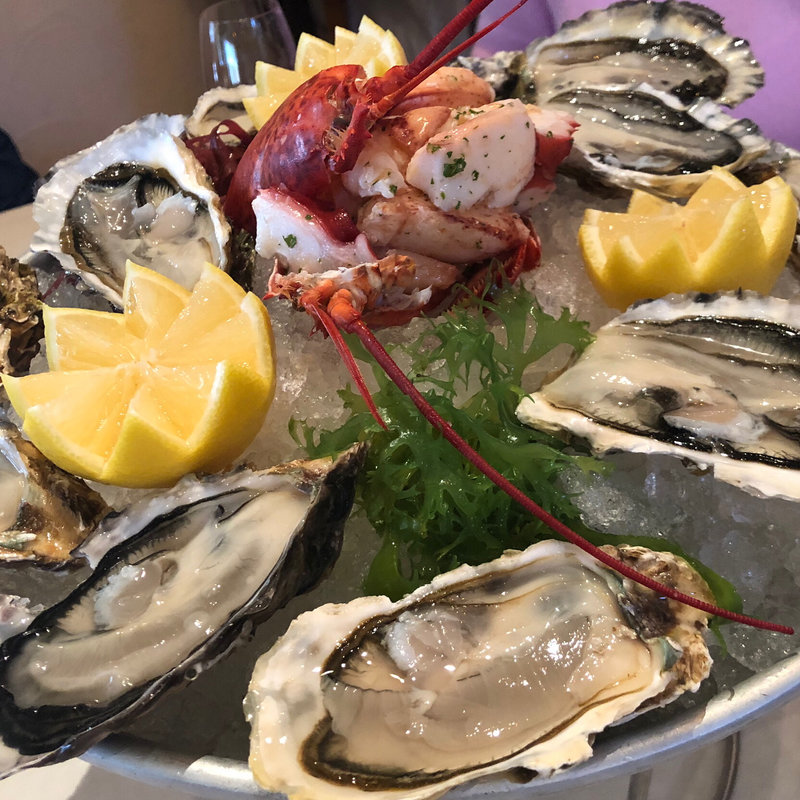 生牡蠣(ピレネー （Pyreness）)