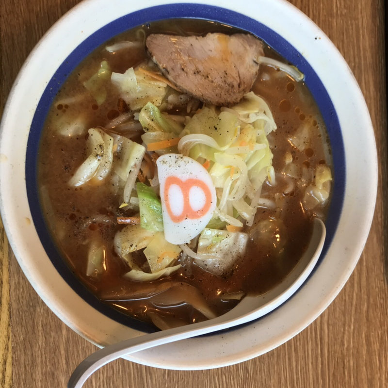 野菜ラーメン(８番らーめん 御幸店 )