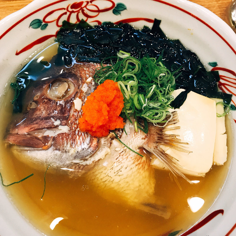 (魚屋スタンド ふじ)