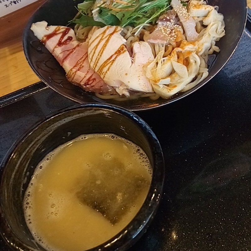 鯛の昆布水つけ麺(鯛×ラーメン 君に会い鯛)