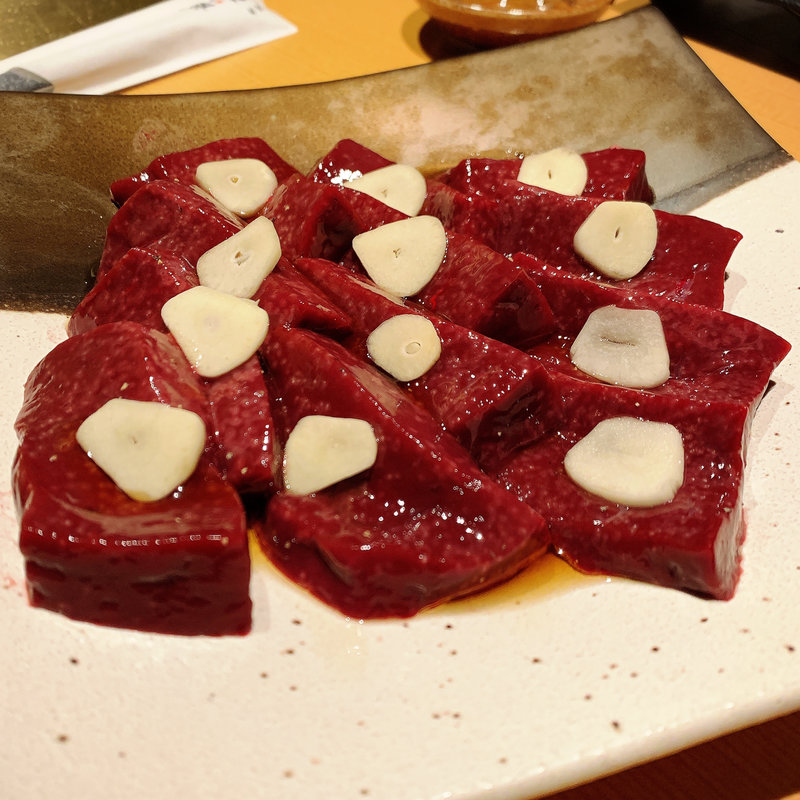 厚切りレバー焼(黒毛和牛焼肉 薩摩 牛の蔵 広尾本店)