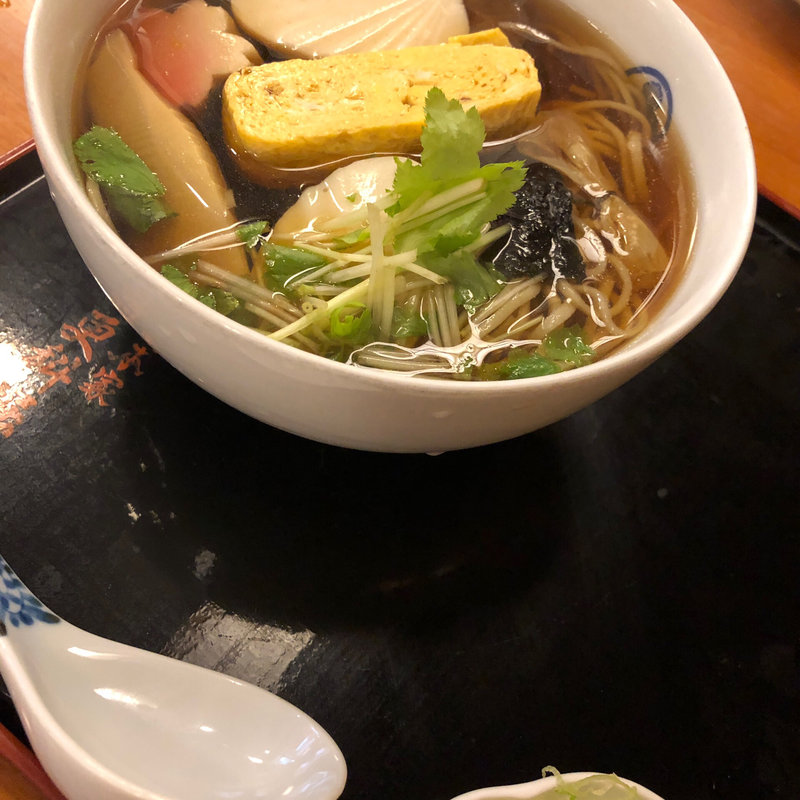 おかめそば(総本家更科堀井 本店 （そうほんけさらしなほりい）)