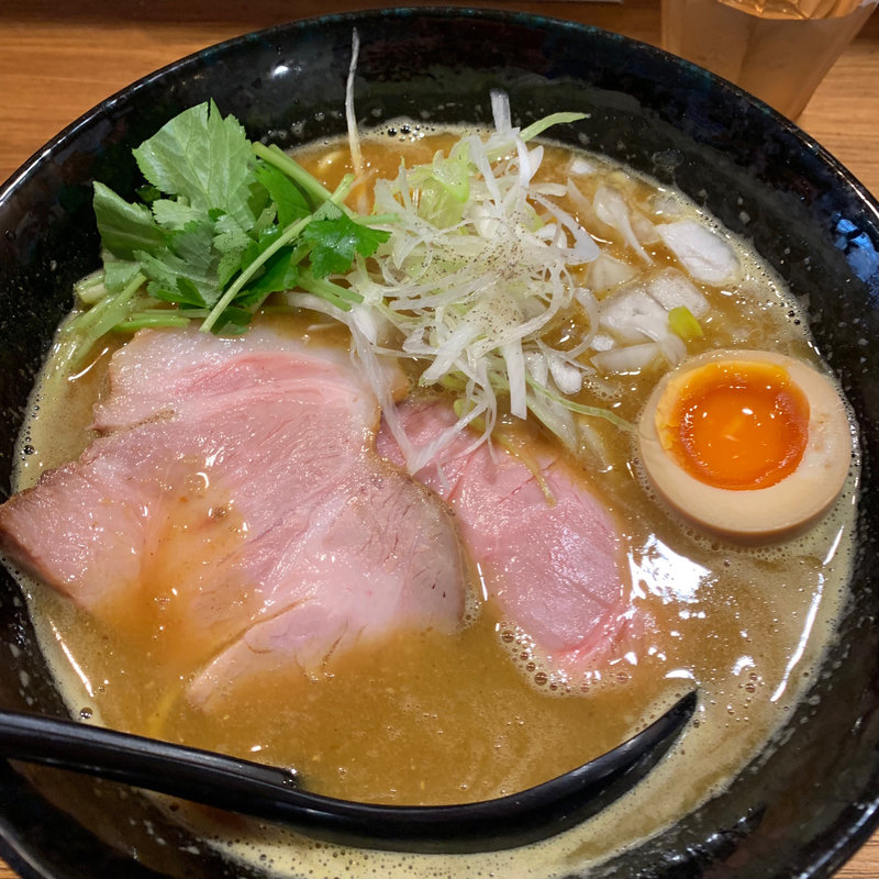 濃厚カレーらーめん(吉み乃製麺所 新町本店)