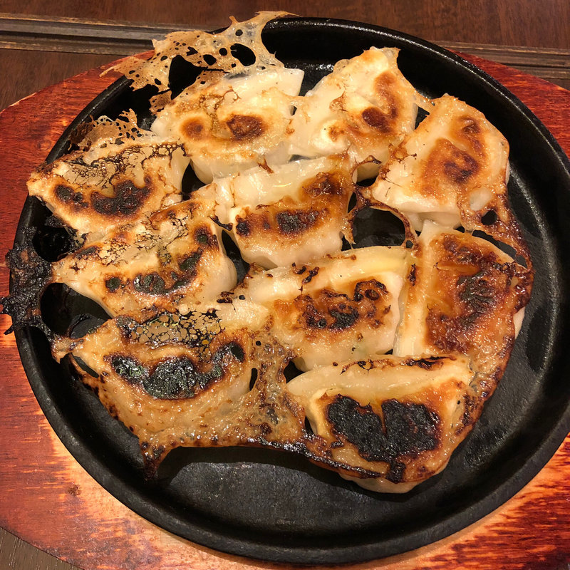 博多鉄板一口餃子(天神炒飯)