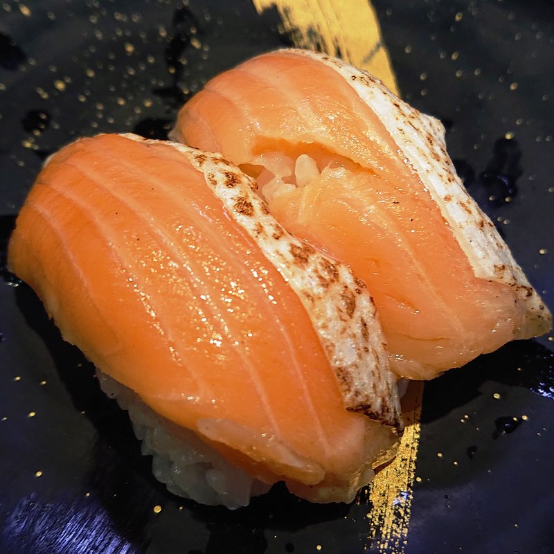 サーモン焼きハラス(回転寿司 大江戸 川崎店)