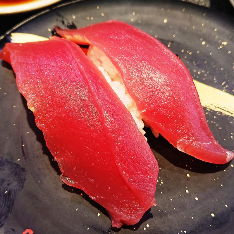 まぐろ(回転寿司 大江戸 川崎店)