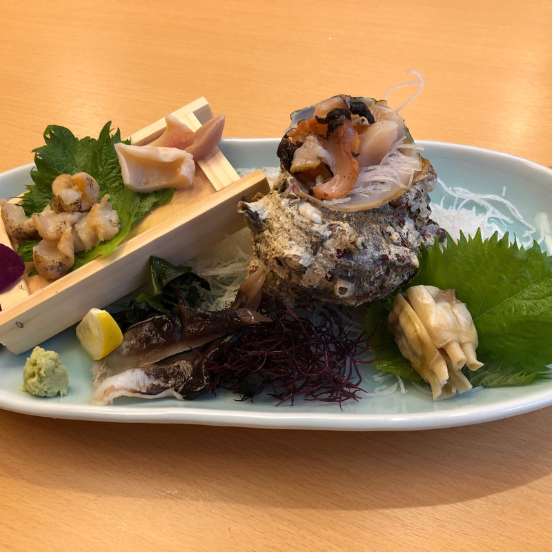 貝のお造り(ひょうたん寿司)