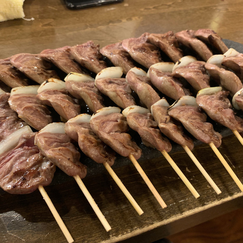 焼き鳥 はつ(本格焼鳥 大名 へて)