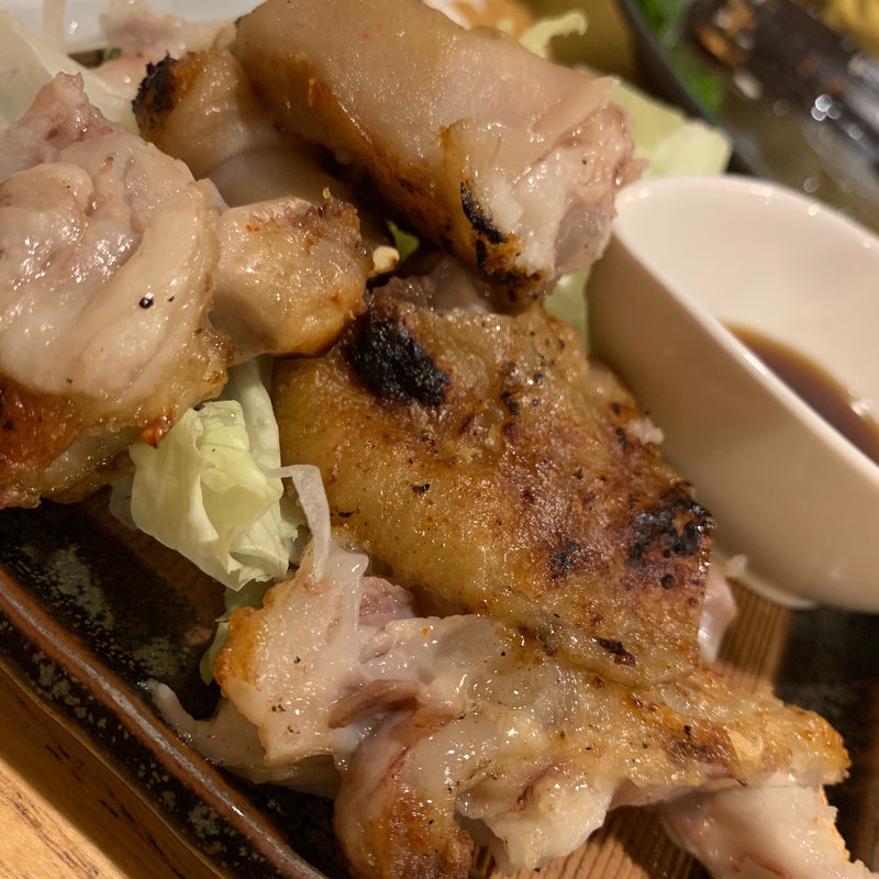 豚足(わらじや)