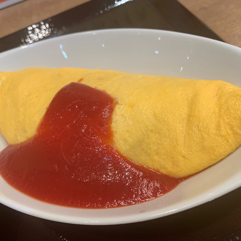 ハーフオムライス(洋食屋3代目 たいめいけん ラゾーナ川崎プラザ店)