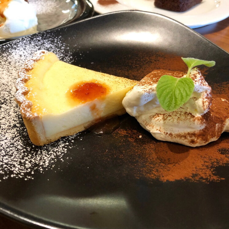 チーズケーキ(花と果樹の東山ガーデン)
