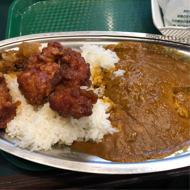 チャイニーズチキンカレー(ラッキーピエロ 峠下総本店 )