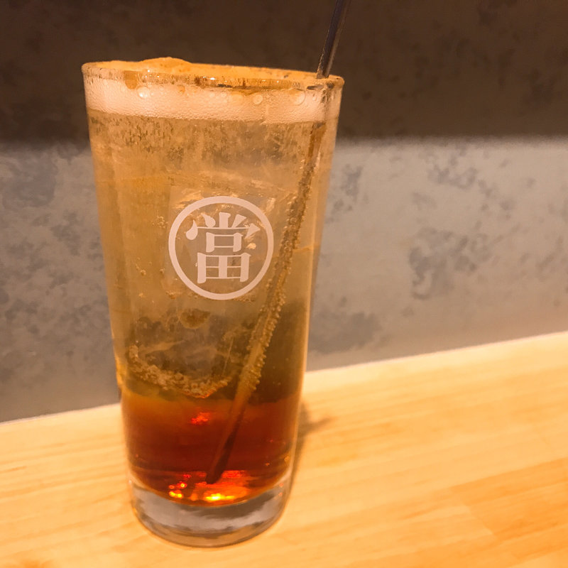 五加皮チャイサワー(酒呑倶楽部アタル)