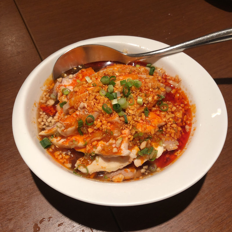 地鶏の四川風ソース(同源楼)