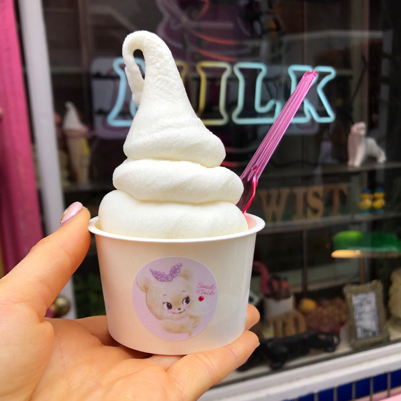 ソフトクリーム ソフトカップ(SWEET TWIST （スイートツイスト）)