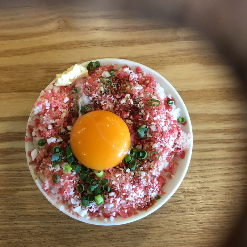 限定牛トロ丼(麺’sキッチン RIRI)