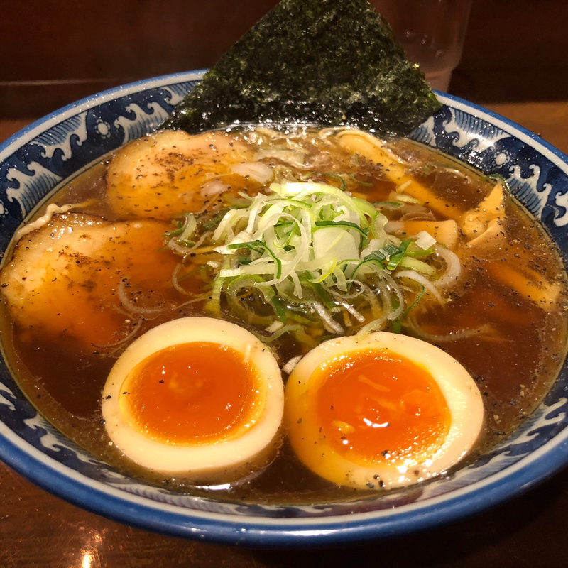 中華そば(麺屋しらかわ )