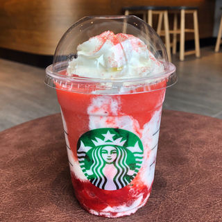 ストロベリーベリーマッチフラペチーノレッド(スターバックスコーヒー 米沢春日)