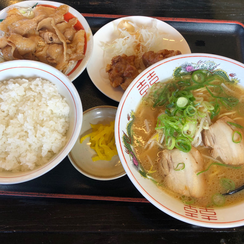 A定食(やまいし 八本松店 )