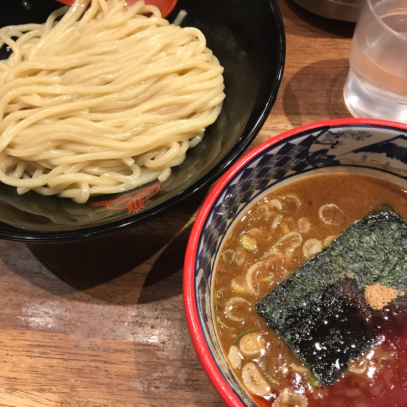 辛つけ麺　並(つけ麺専門店 三田製麺所 新宿西口店)