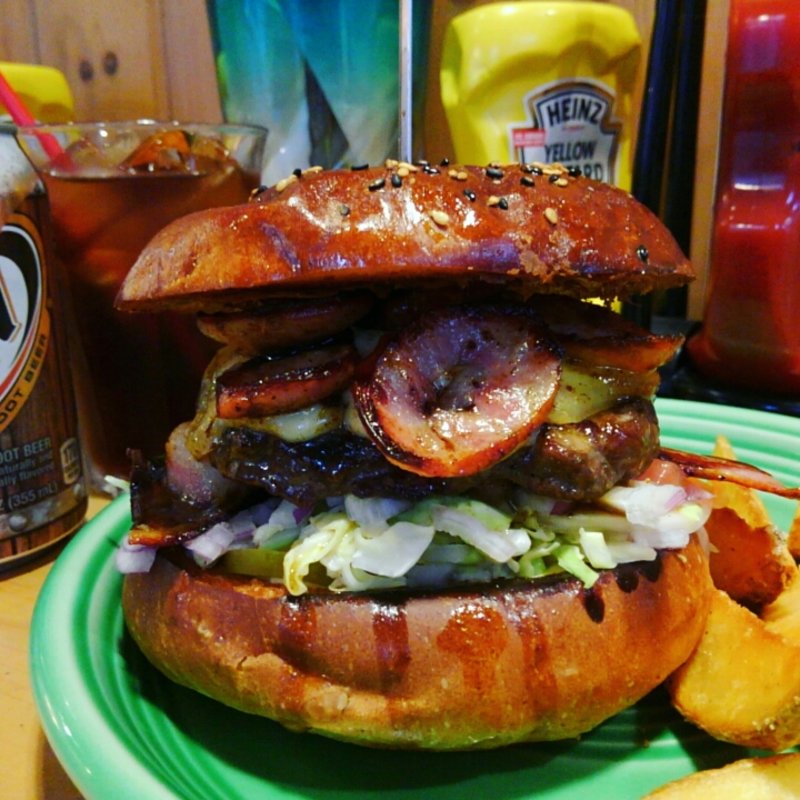 20TH CENTURY BOYバーガー(The Burgerlion-バーガリオン)