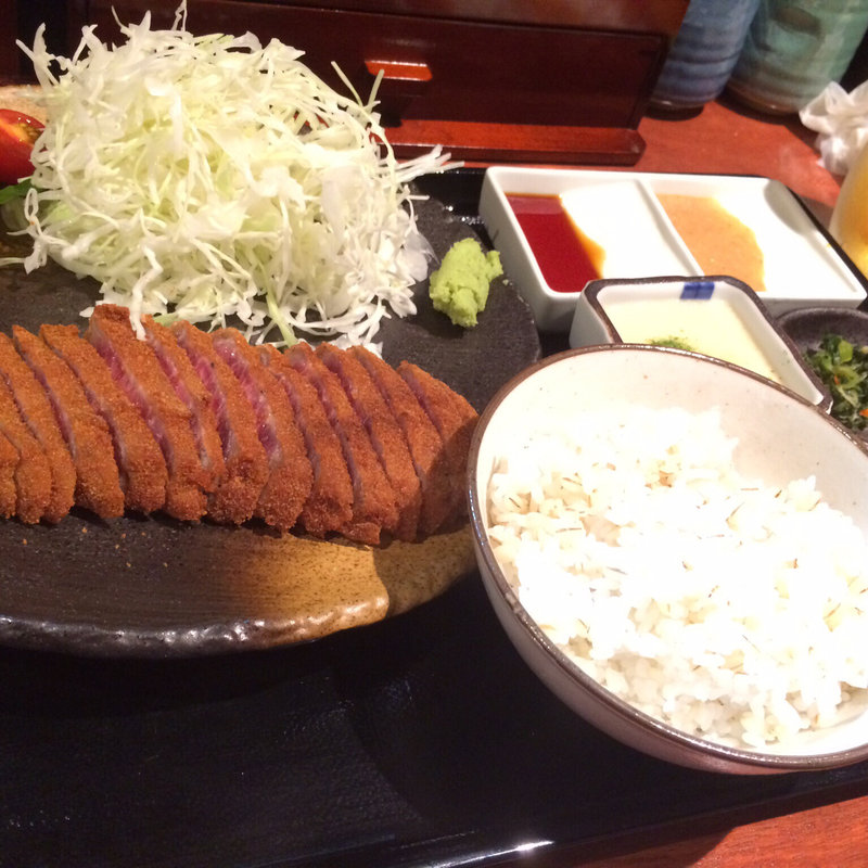 牛ロースかつ麦めしセット(牛かつ もと村 東京駅八重洲口店 )