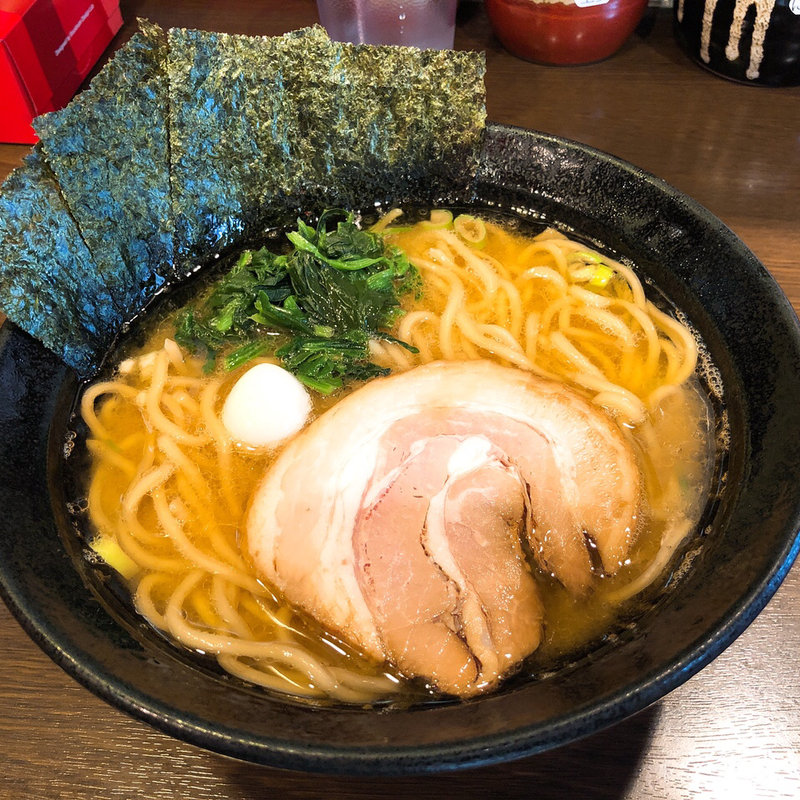 ラーメン(家系ラーメン 壱壱家（いちいちや）)