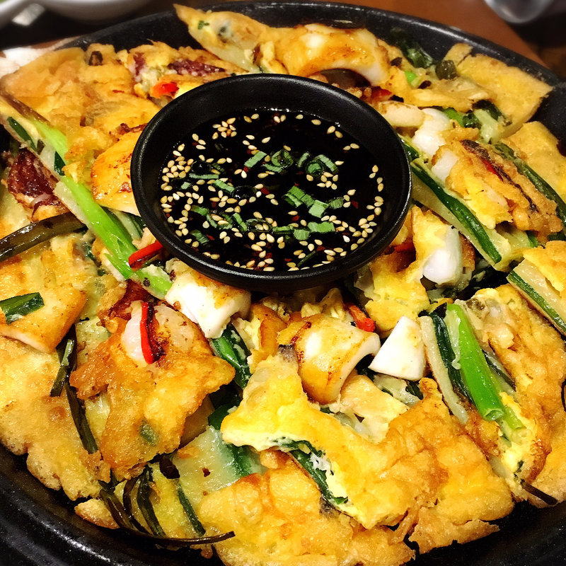 海鮮チヂミ(モンナンカムジャ)