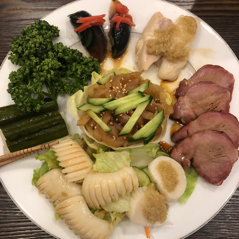 龍泉前菜盛り合わせ(龍泉 （リュウセン）)