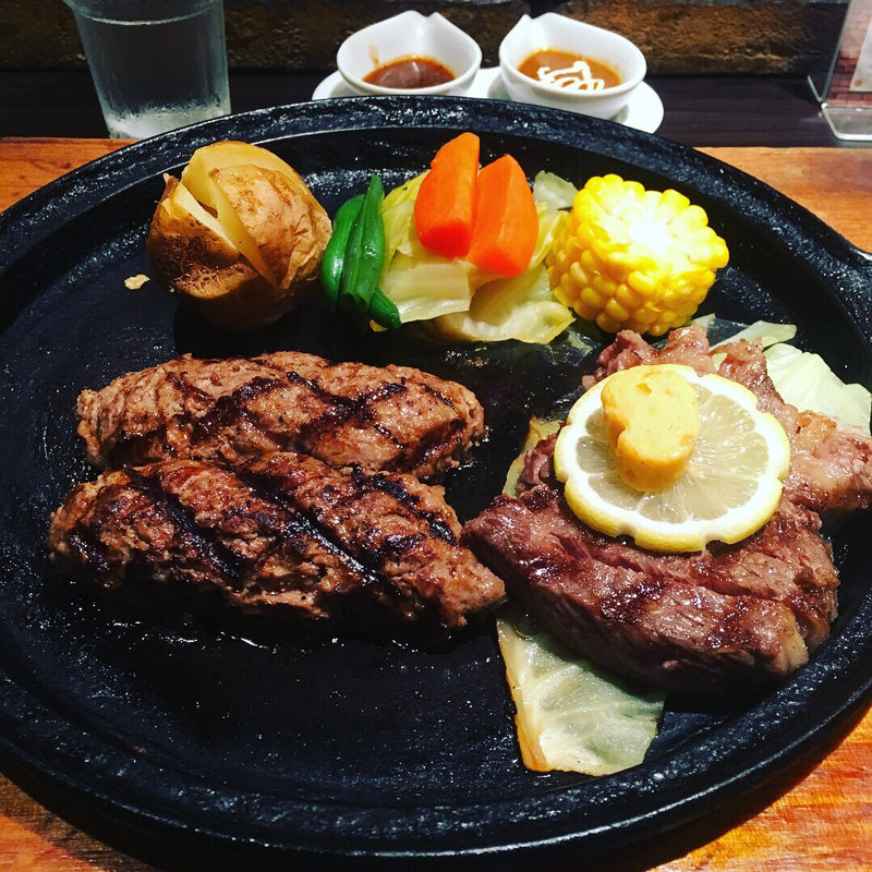 炭火焼ハンバーグ(グリルＫ)