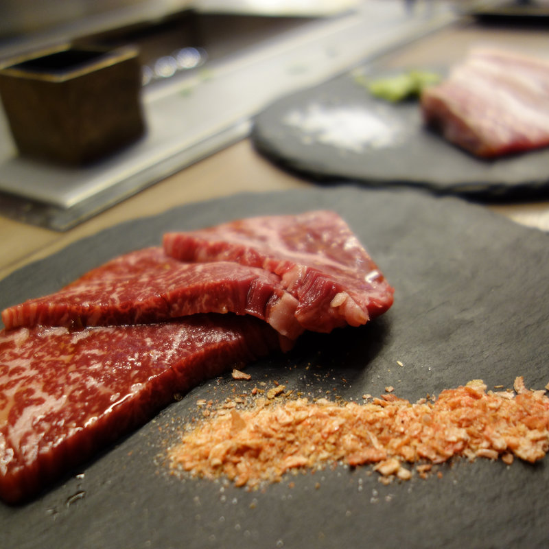 赤身のランプ(天神黒毛流 焼肉 参星(みつぼし))