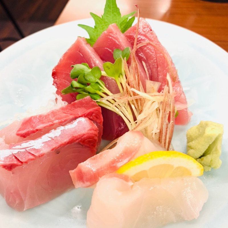 刺身三点盛(加賀屋 東京スカイツリー店)