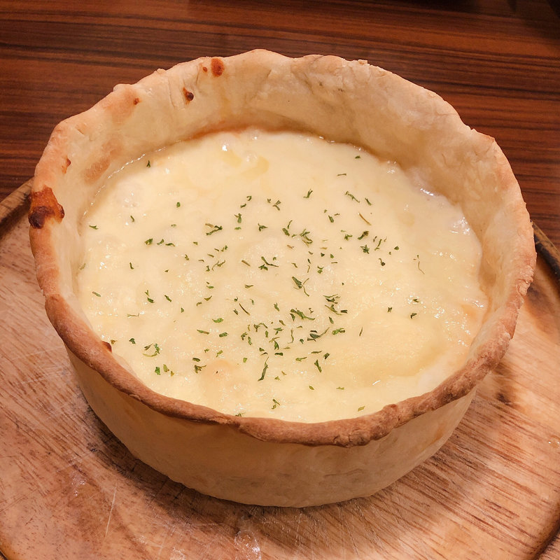 シカゴピッツァ(リゾート個室×肉バル ミート&チーズ Bellhouse)