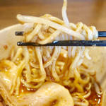 昆布水の旨辛味噌つけ麺(味噌らーめん専門店 柿田川 ひばり)