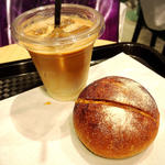 まるパン ピーナッツバター&ラズベリー(LOFT foodlab)