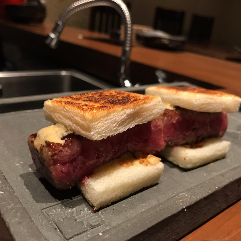 (創作鉄板 粉者東京)