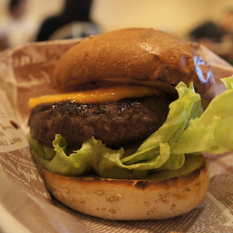 炭焼きチーズバーガー(炭焼きレストランさわやか 御殿場インター店 )