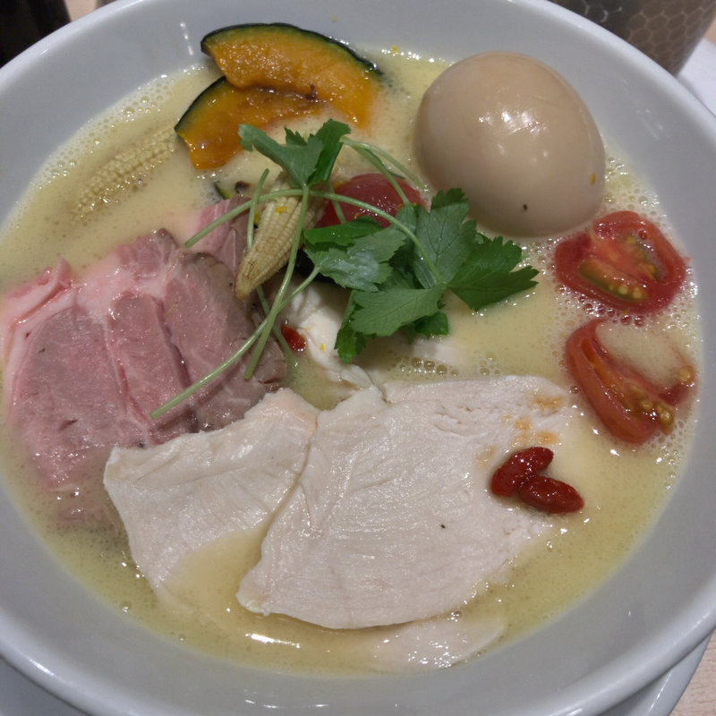 鶏白湯SOBA(銀座 篝 Echika池袋店)