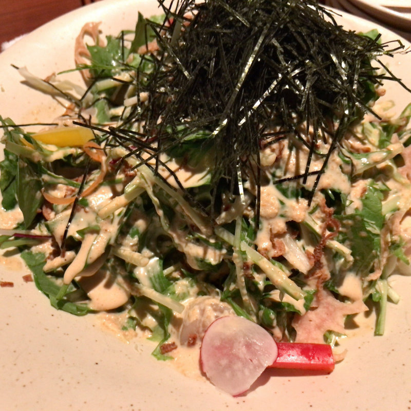 水菜と帆立貝柱のサラダ(創作和食と美酒 うのさと 渋谷)